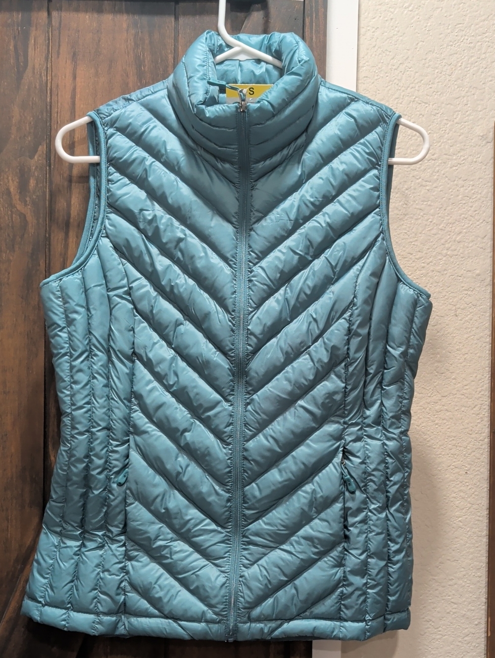 32 Degrees Light Blue Quilted Sleeveless Puffer Vest